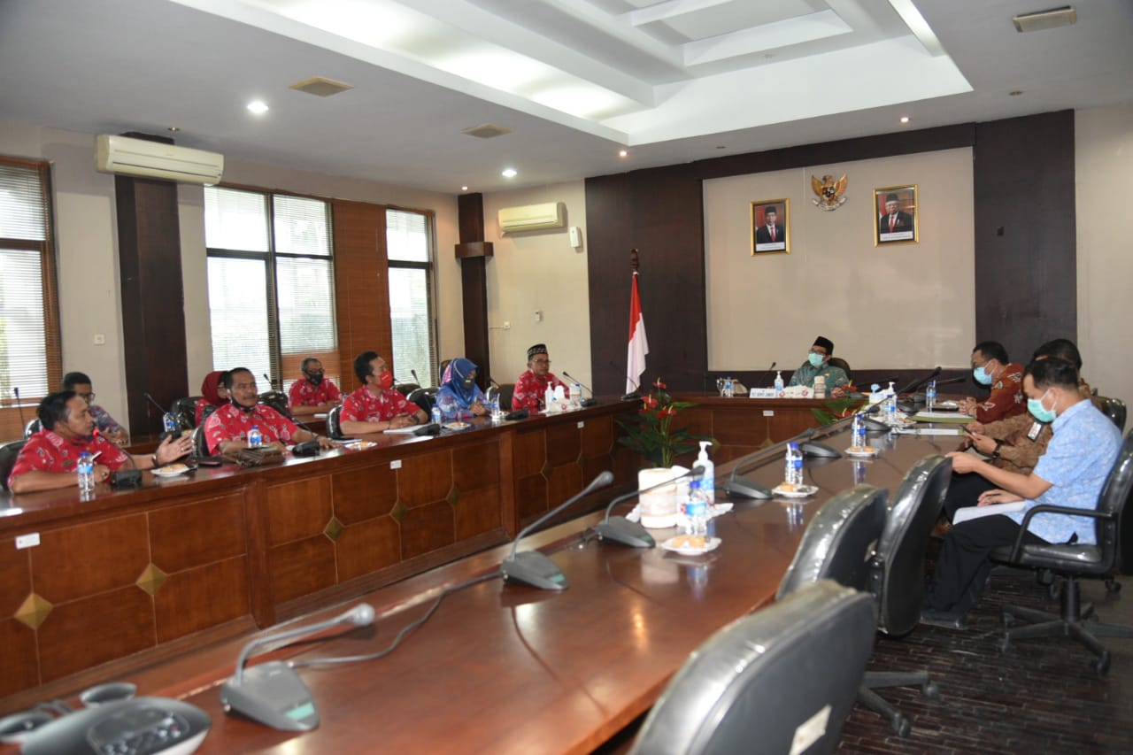 Plt Bupati Jember Sebut PPDI Kunci Satukan Perangkat Desa