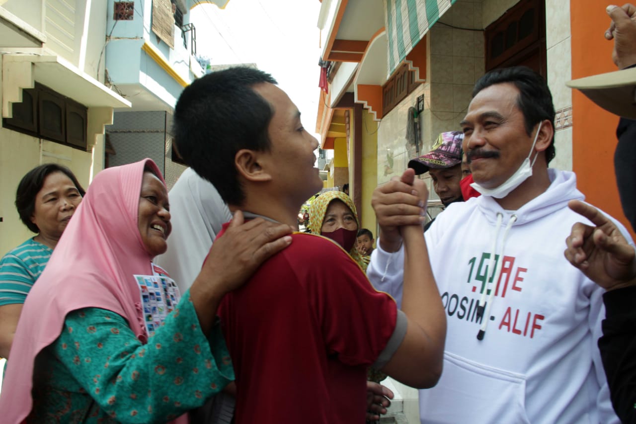 Dengarkan Aspirasi dan Sapa Warga Pak Qosim dan Mas Alif Blusukan ke Perkampungan di Kecamatan Kota