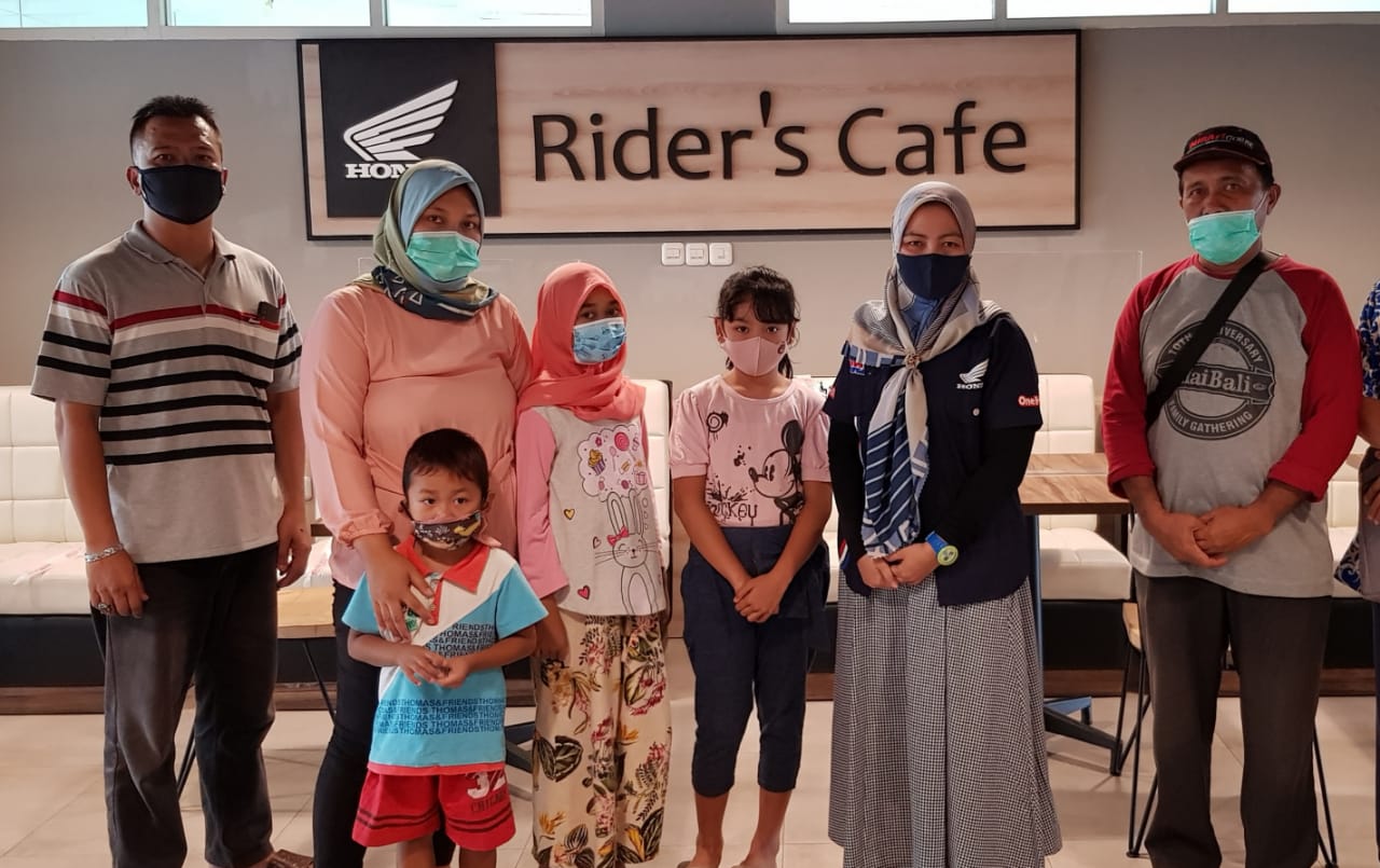 MPM Honda Jatim Salurkan Bantuan Beasiswa Kepada 30 Anak Asuh Di Malang.