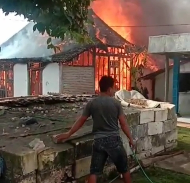 Tiga Rumah di Kecamatan Trucuk Bojonegoro Ludes Dilalap Api