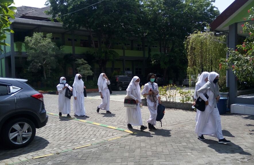 Persiapan Sekolah Tatap Muka di SMAN 3 Sidoarjo