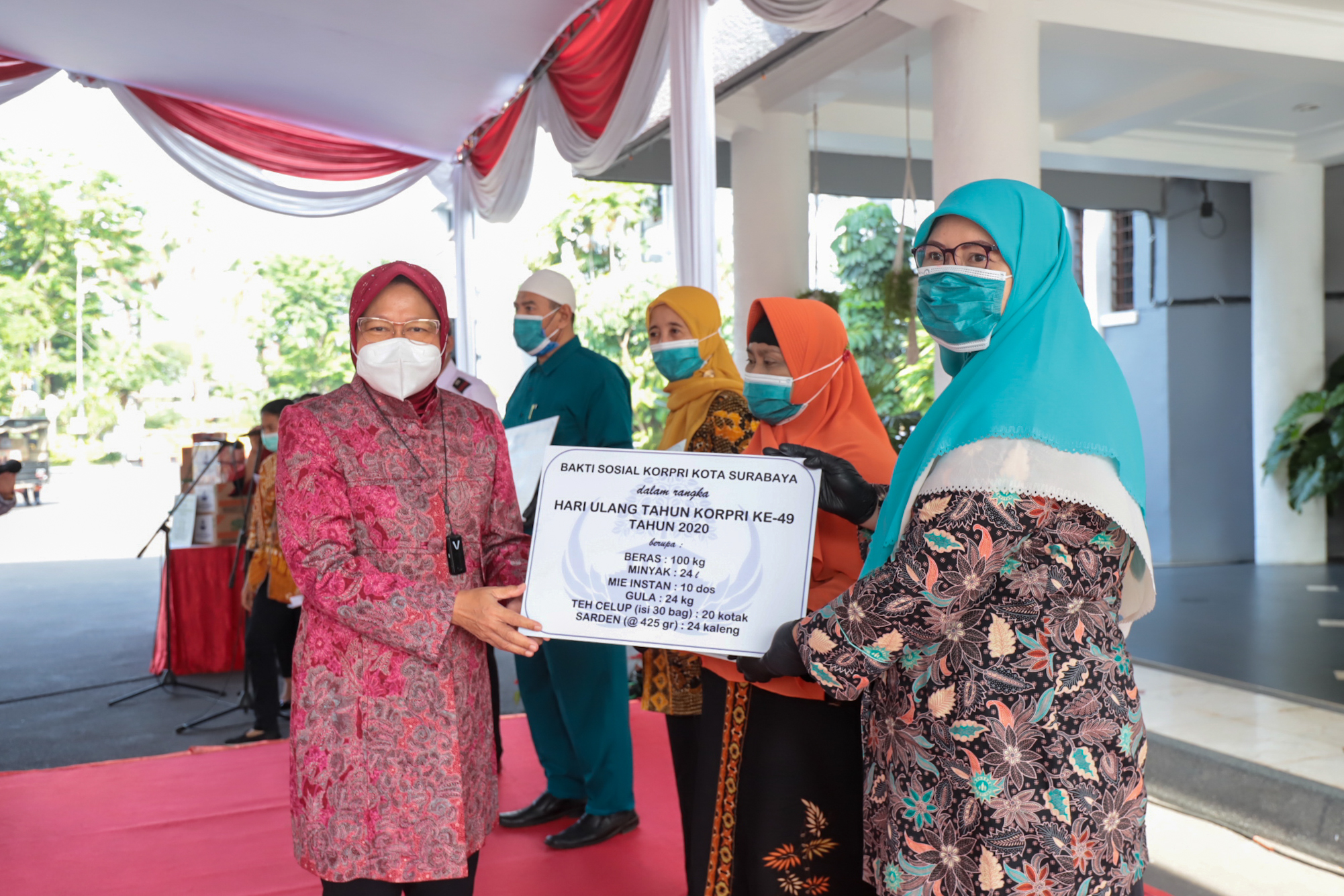 HUT Kopri, ASN Surabaya Bagi-bagi Sesuatu Ke Panti Asuhan
