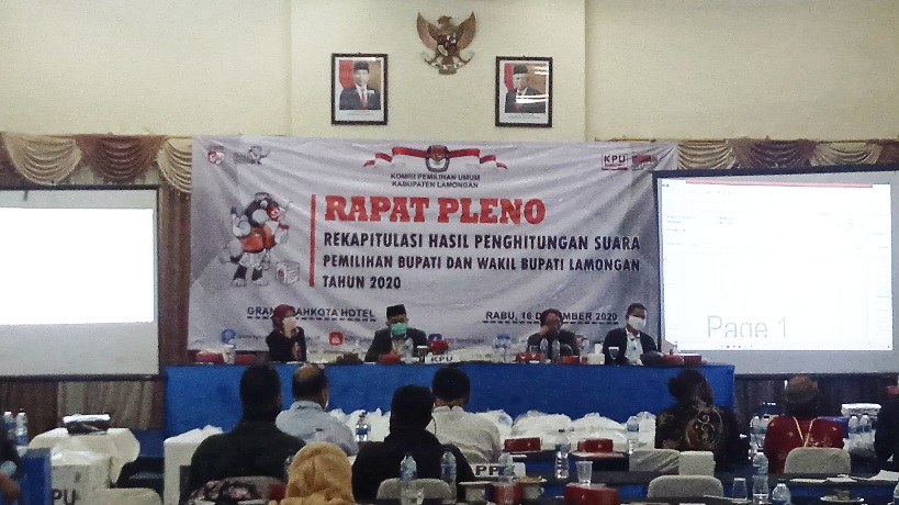 Berjalan Alot, Rekapitulasi Hasil Pilkada Lamongan Tingkat Kabupaten Molor