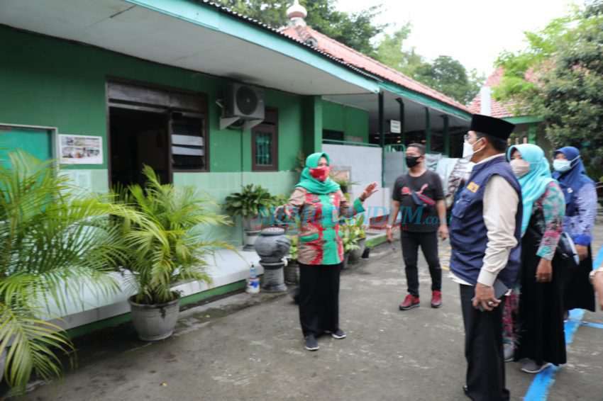 Pj Bupati Sidoarjo Minta Dispendik Percepat Perbaikan Sekolah Rusak