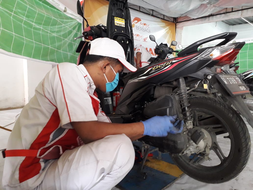 Perhatikan 6 Hal Ini Untuk Perawatan Motor Saat Musim Hujan