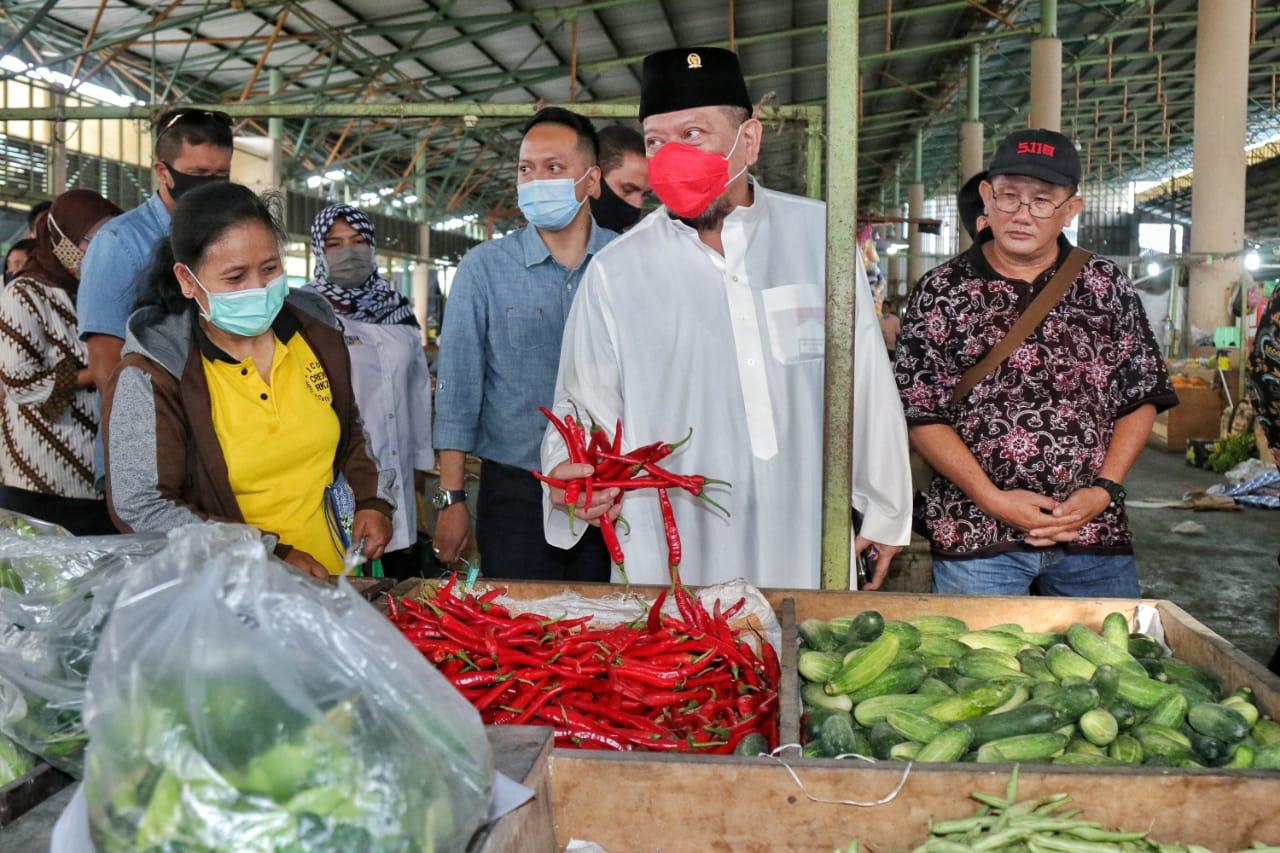 Ketua DPD RI Ingin Pasar Dukung Pemulihan Ekonomi Masyarakat