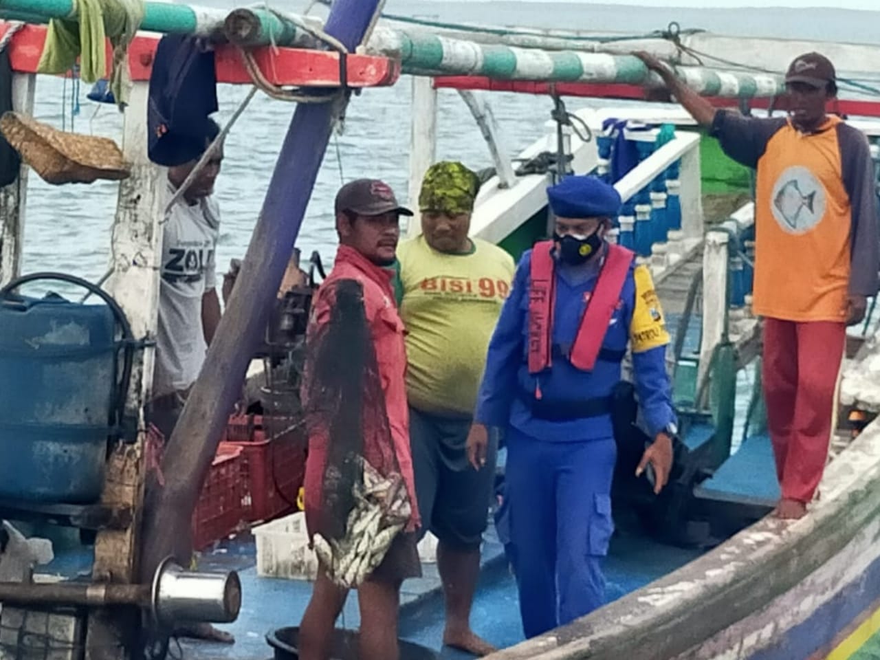 Satpolair Polres Gresik Amankan 14 Nelayan Panceng Karena Gunakan Alat Trawl