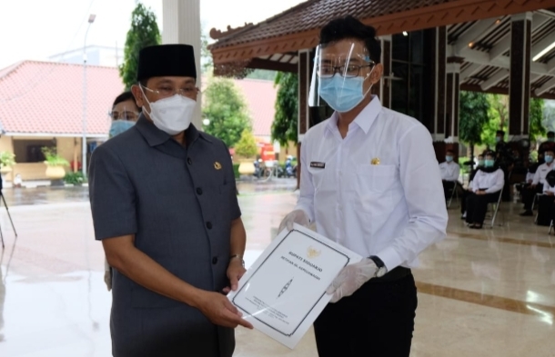 Selamat Datang di Pemkab Sidoarjo, 707 CPNS Resmi Terima Petikan SK