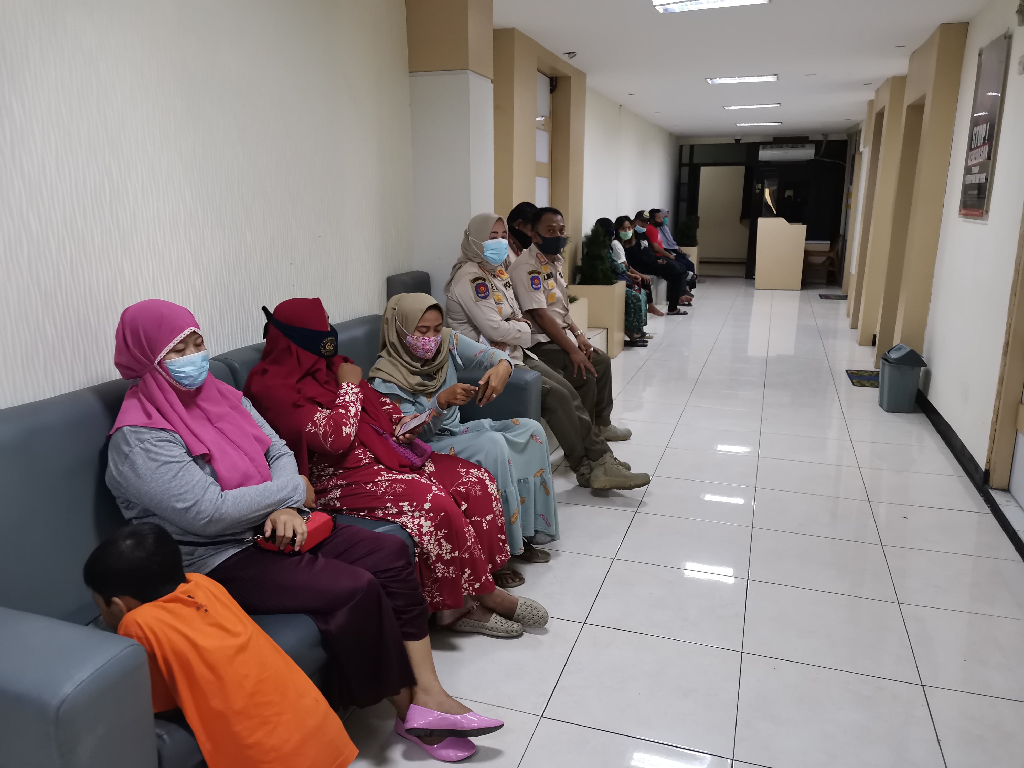 Kisah Orang Tua Pelaku Perundungan, Bingung Antara Kerja dan Pantau Anak yang Belum Aktif Sekolah di Tengah Pandemi