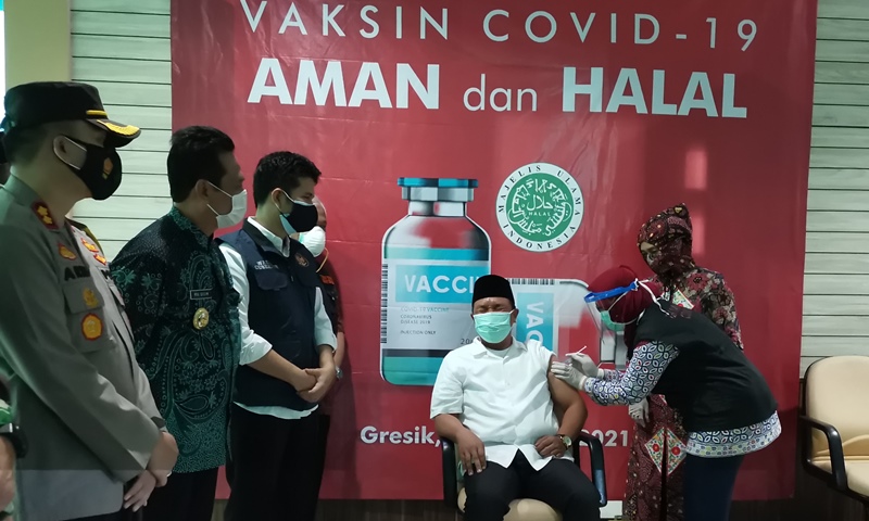 Screening Kurang Fit, Wabup Dandim dan Kapolres Gresik Gagal Ikuti Vaksinasi Perdana