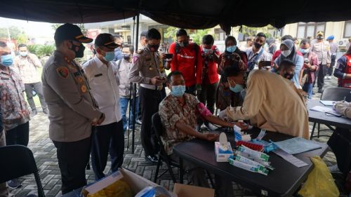 Penyintas Covid Kabupaten Mojokerto Ramai Ramai Donorkan Plasma Darah Konvalesen