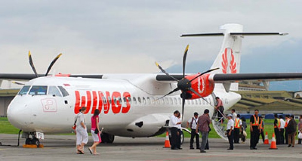 Lion  Air Grup Umumkan Pembatalan Penerbangan Di Bandara Blimbingsari Banyuwangi Karena Abu Gunung Raung