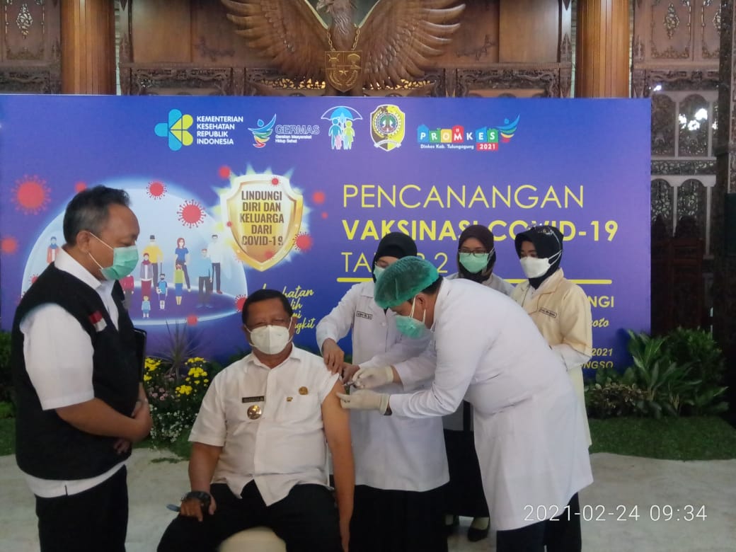 Usai Jalani Vaksin, Bupati Tulungagung Maryoto Mengaku Lega