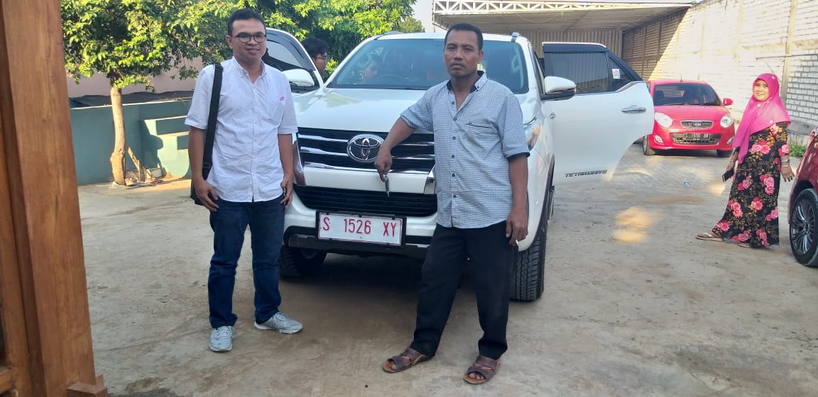 Toyota Auto2000 : Image Toyota Mobil Keluarga dan Kegigihan Sales Kunci Sukses Jualan di Sumurgeneng Kabupaten Tuban