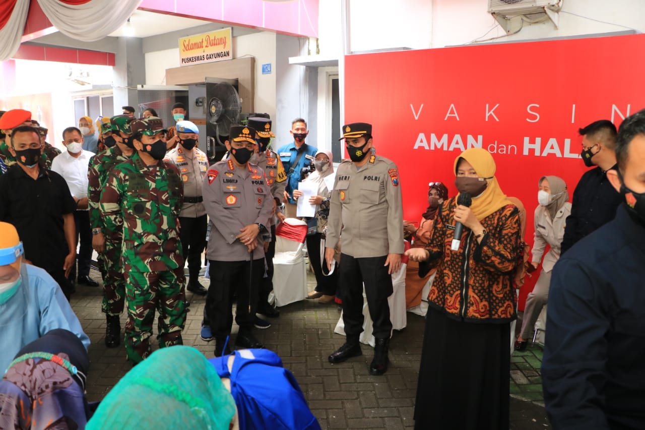Kapolri dan Panglima TNI Tinjau Vaksinasi di Surabaya, Pemkot Merasa Bangga