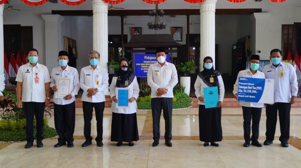 179 ASN Pemerintah Kabupaten Sidoarjo Memasuki Masa Purna Tugas