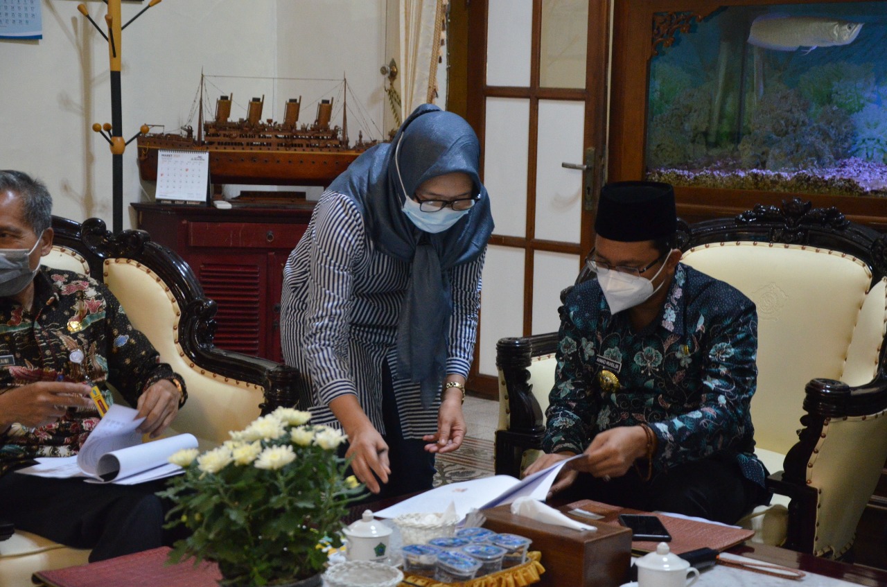 Gus Muhdlor Minta BPR Delta Artha Tingkatkan Kepercayaan Publik Sidoarjo
