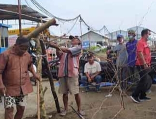 Buntut Penutup Saluran Air, Warga Daditunggal Jombang Balas Tutup Akses ke Pabrik
