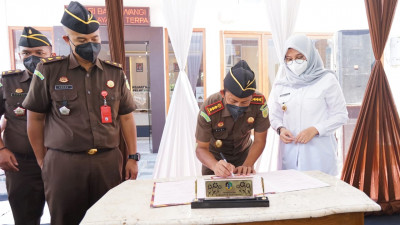 Komitmen Tegakkan Zona Integritas, Kejaksaan Banyuwangi Minta Diawasi Masyarakat