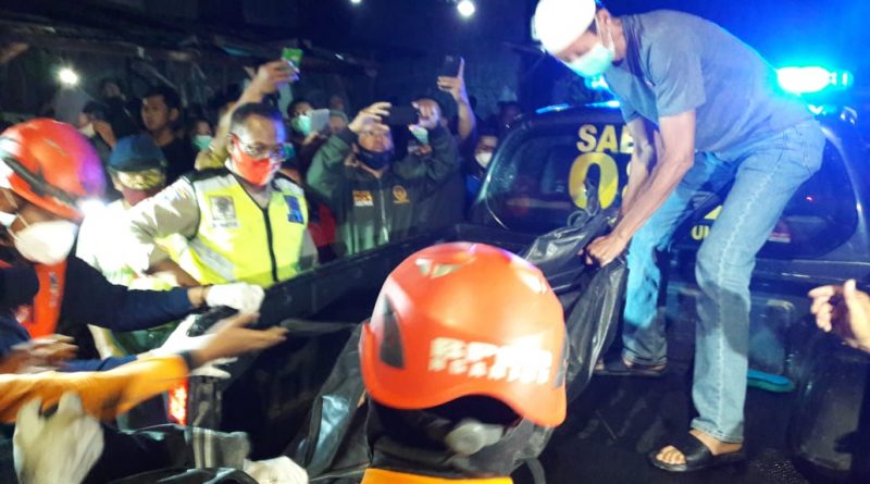 Bos Kafe Guyangan Tewas Tertimpa Tembok Gudang Penyimpanan Padi