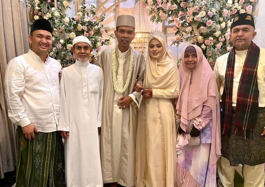 Sah! UAS Nikahi Fatimah Az Zahra Salim Barabud di Jombang