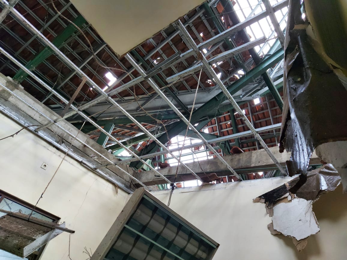 Kantor Kecamatan Durenan Trenggalek Porak-poranda Akibat Gempa 6,7 Skala Richter