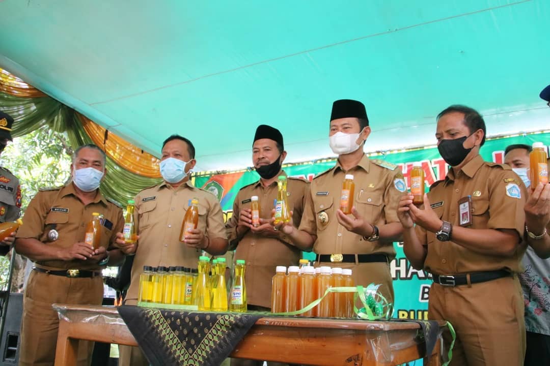 Bupati Yess Launching Produk Inovatif SMK di Lamongan