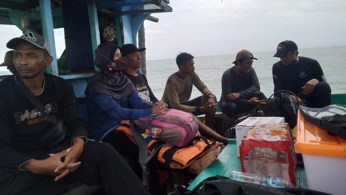 Tim Ekspedisi BPCB Jatim Akhirnya Temukan Titik Bangkai Kapal Van Der Wijck di Perairan Lamongan