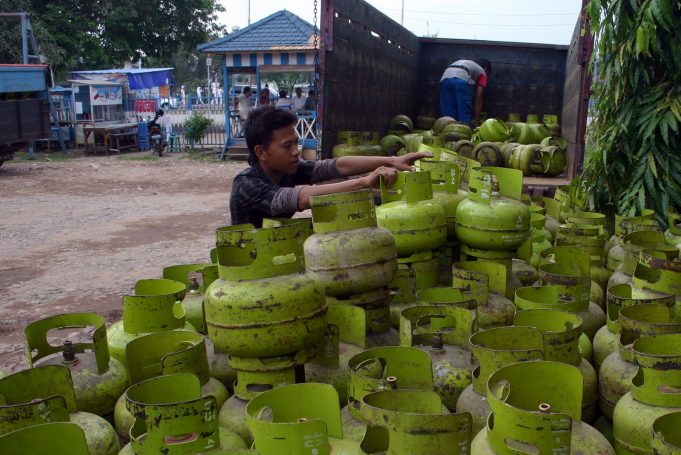 LPG 3 Kg Langka di Sumenep, Warga Keliling Desa hingga Harga Tembus Rp30 Ribu