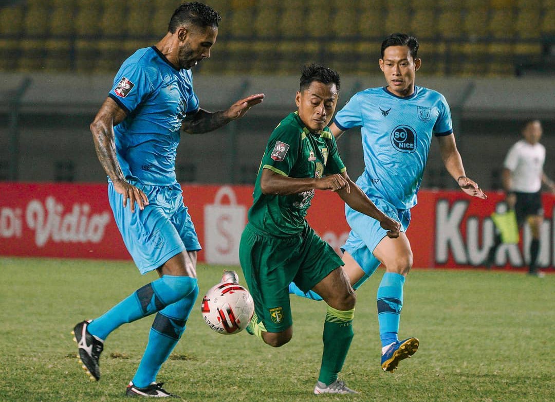 Main Imbang, Persebaya Lolos 8 Besar,  Persela Wajib Menang Lawan Persik Kediri Bila Ingin Lolos