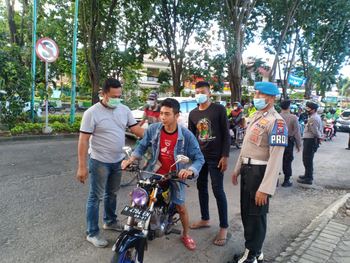 Perketat Pengawasan Prokes, Polres Gresik Gelar Ops Yustisi