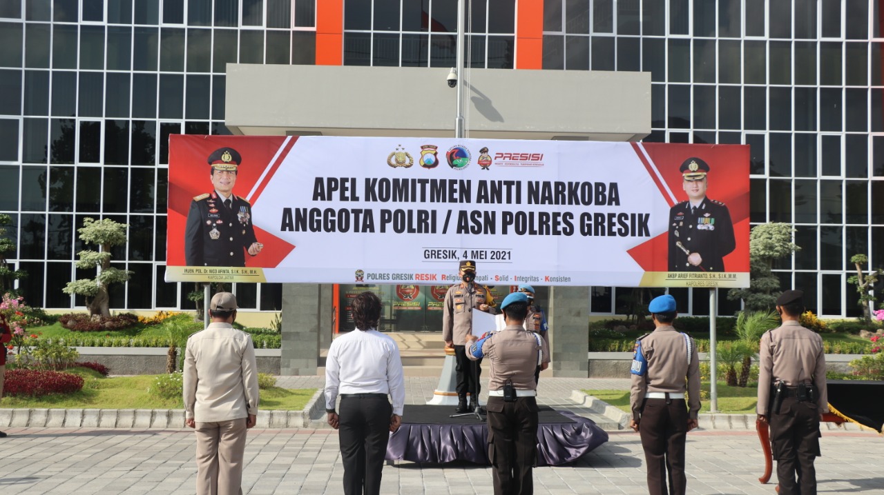 Polres Gresik Gelar Apel  Bulatkan Tekad Lawan Narkoba