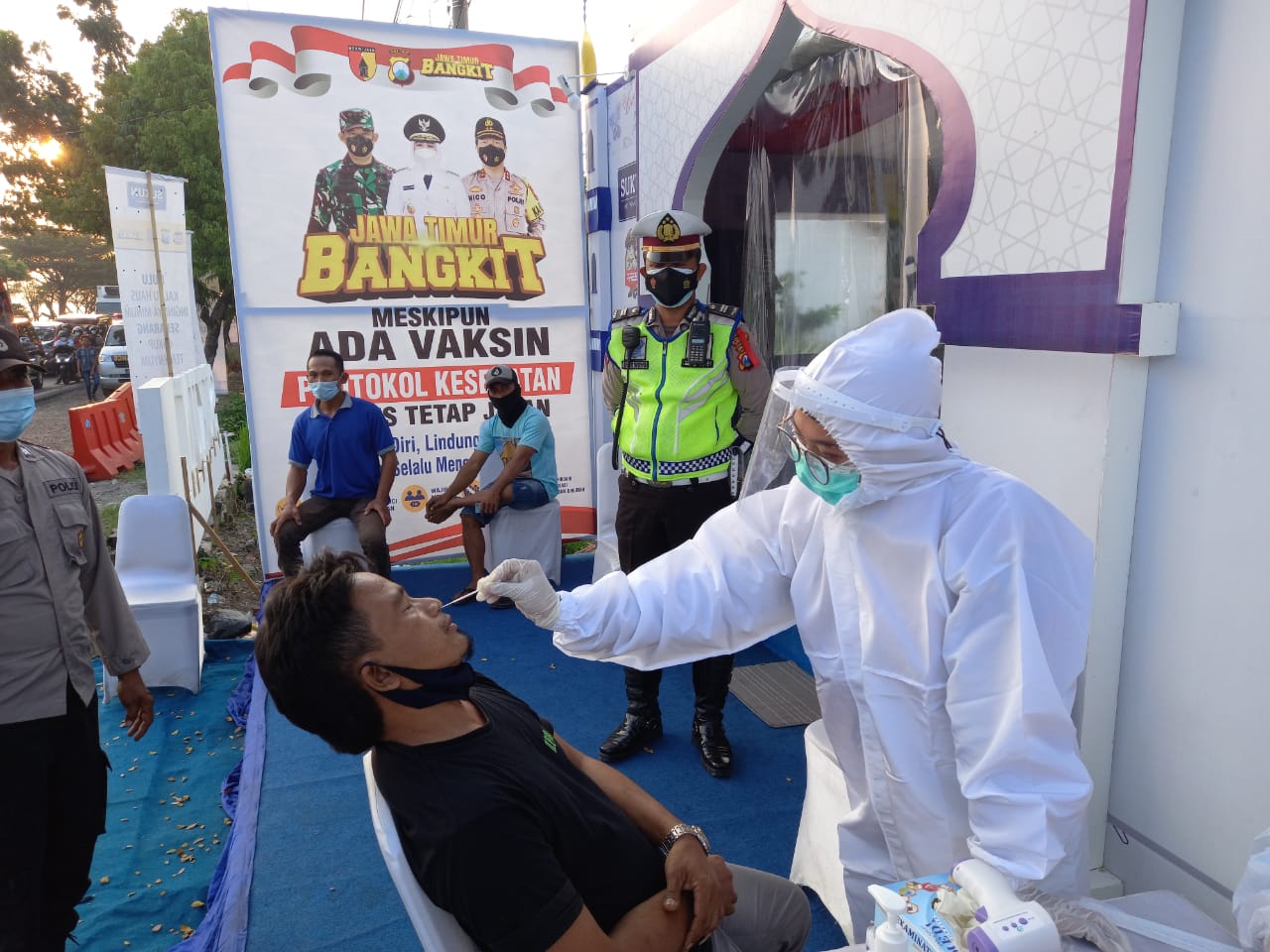 101 Ranmor Diputarbalikkan Polres Gresik, 1 Pemudik Positif Rapid Antigen 