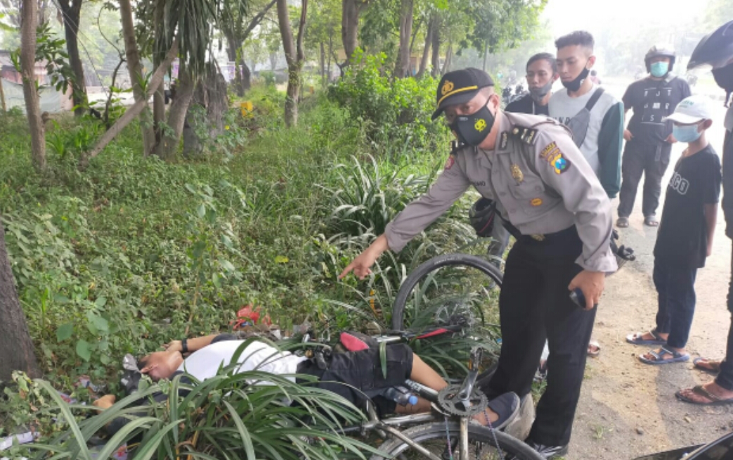 Penggowes Asal Krian Tiba-tiba Ambruk dan Meninggal di Jalan