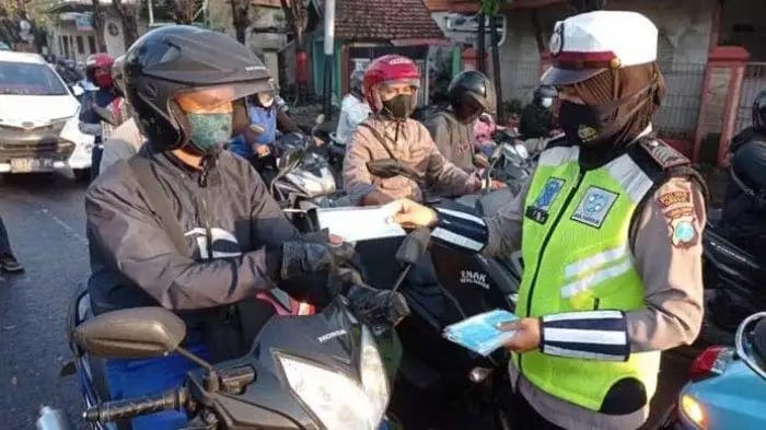 Masih Ada Masyarakat Yang Abai Protokol Kesehatan, Begini Langkah Polisi di Gresik