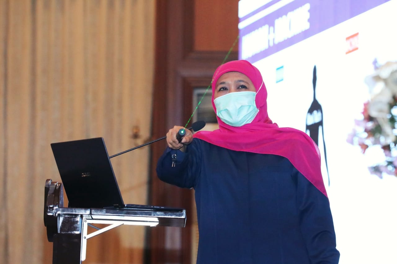 Khofifah Terinspirasi Jack Ma Kembangkan Digitalisasi UKM Jatim