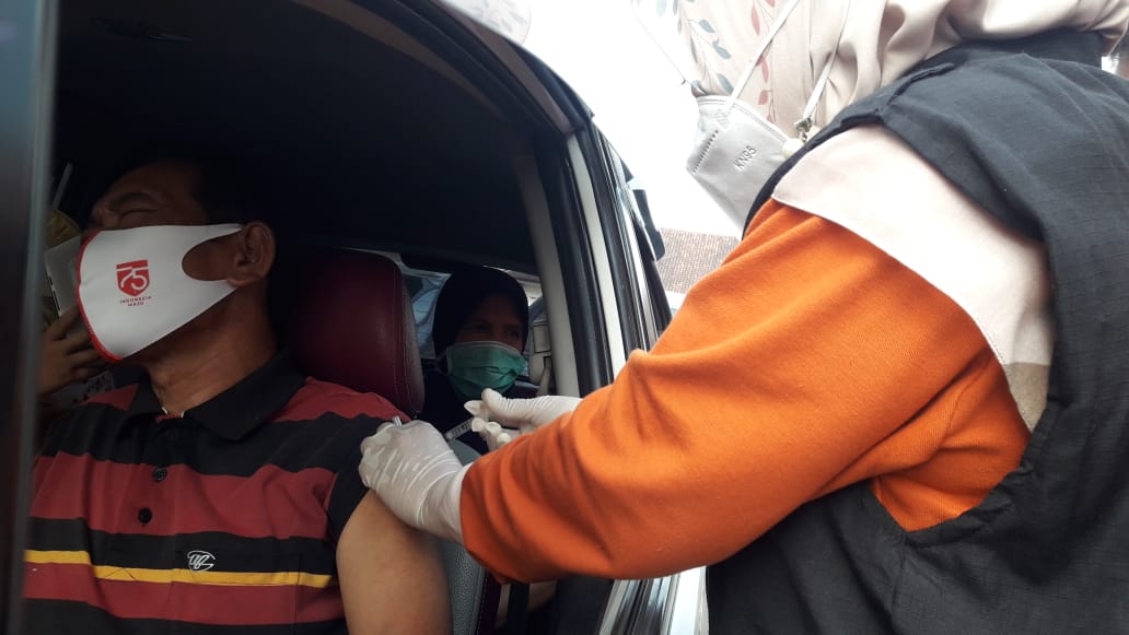 1.000 Dosis Vaksin Covid-19 Diberikan Untuk Para Lansia di Tulungagung