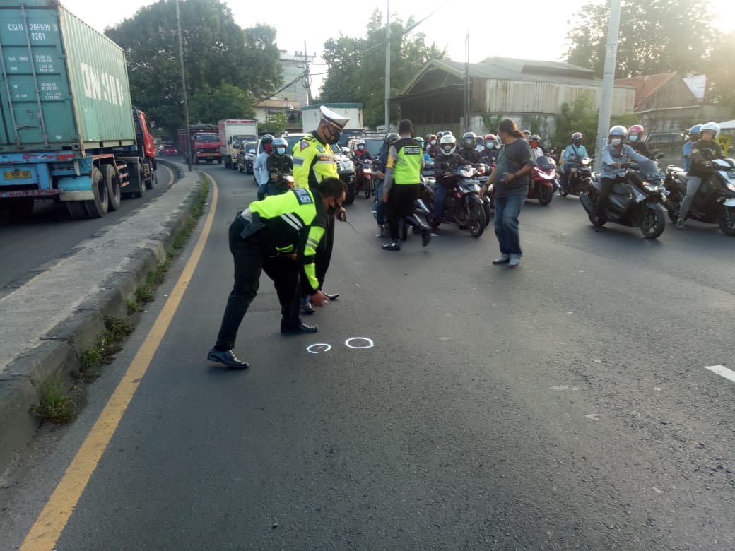 Diseruduk Pikap, Warga Warujayeng Kediri ini Meningga Dunia