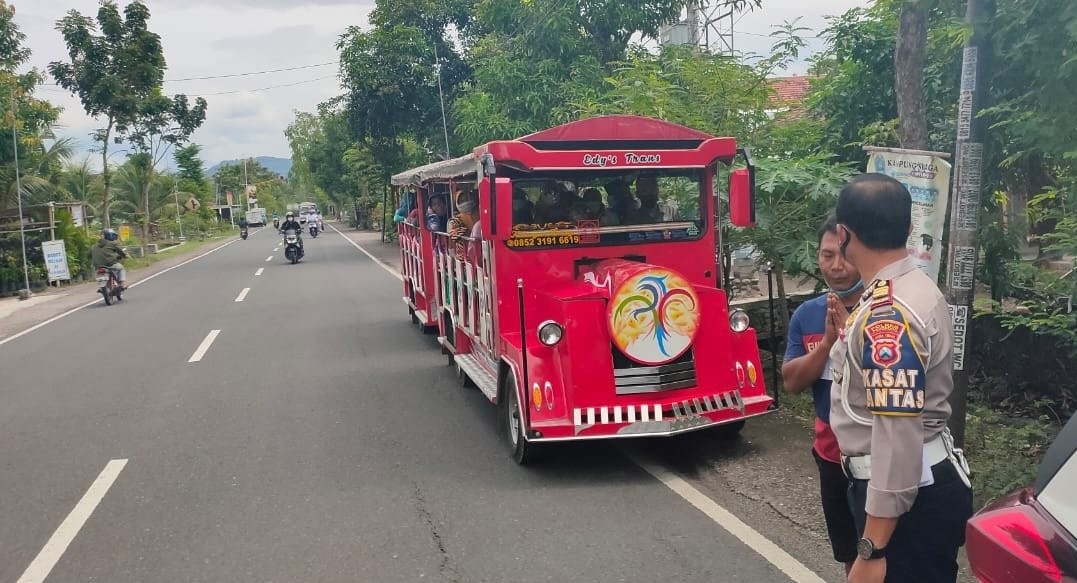 Polisi Ponorogo Tindak Kereta Kelinci yang Beroperasi di Jalan Raya