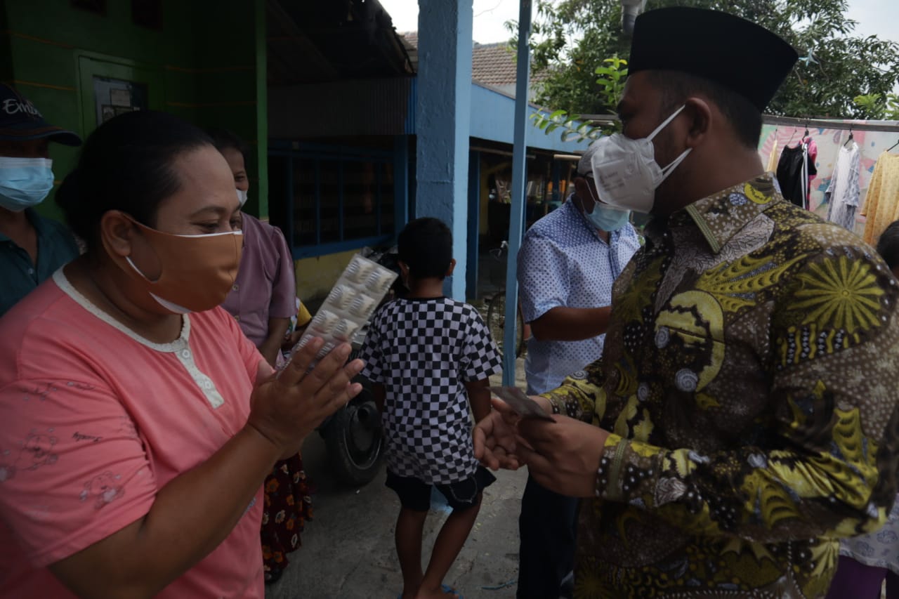 Cek Ketersediaan Obat Vitamin di Apotek Melalui Aplikasi, Bupati Gresik Malah Diminta Batalkan Order