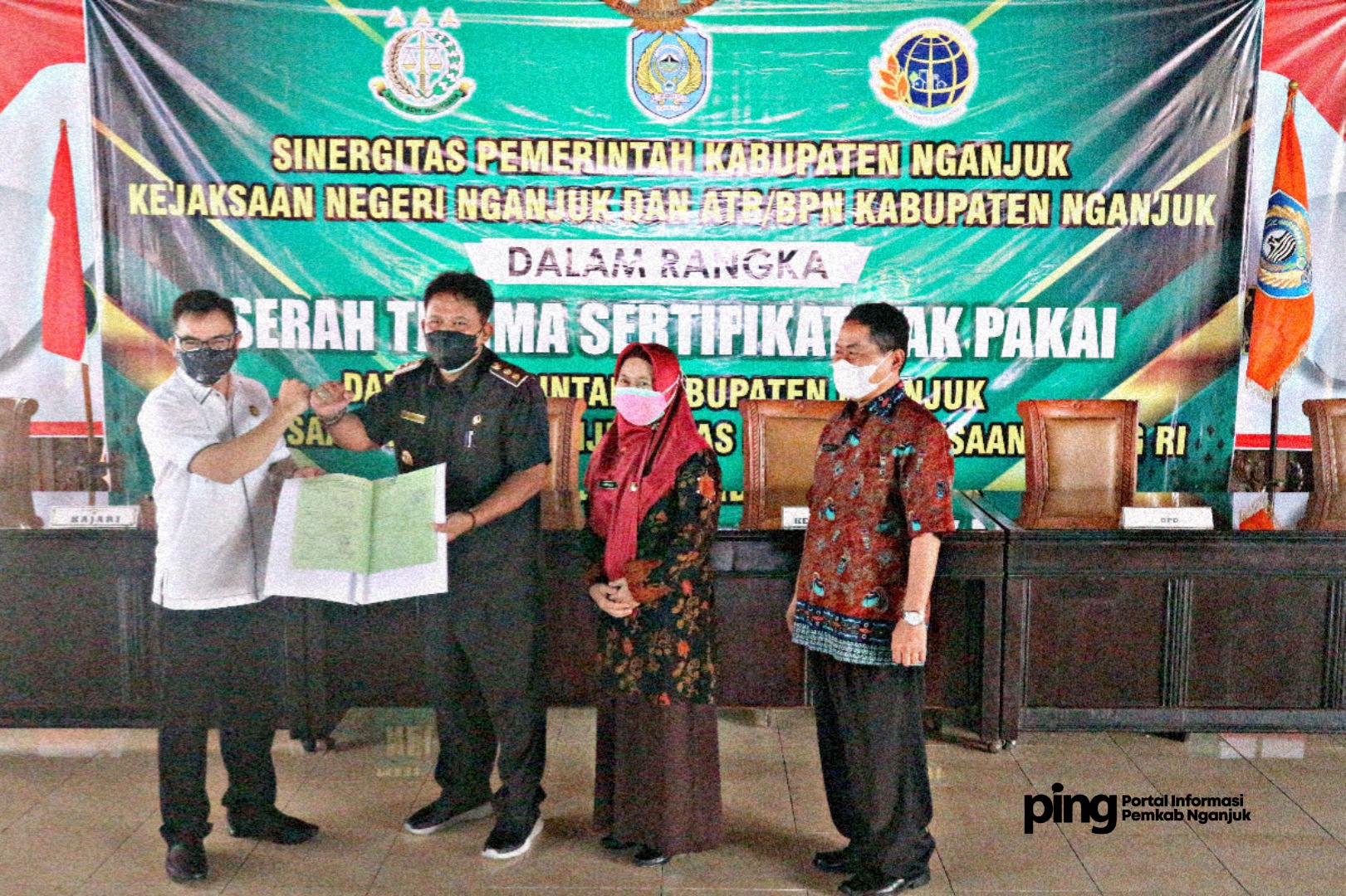 Kejaksaan Negeri Nganjuk Dapat Sertifkat Hak Pakai Aset Pemkab