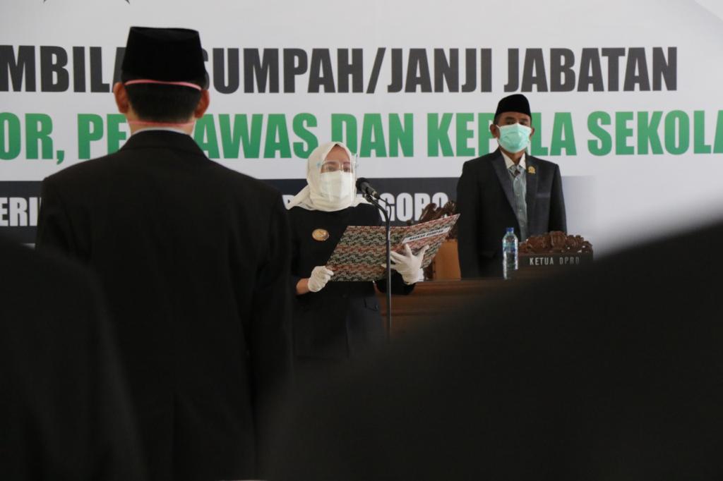 132 Pejabat Pemkab Bojonegoro Dilantik, Mayoritas Kepala Sekolah