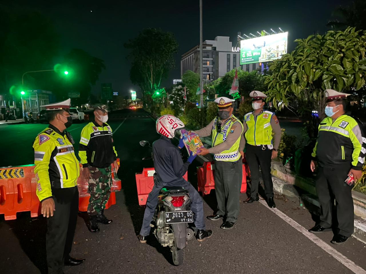 Satlantas Polresta Sidoarjo Percepat Penyaluran Bantuan Sosial