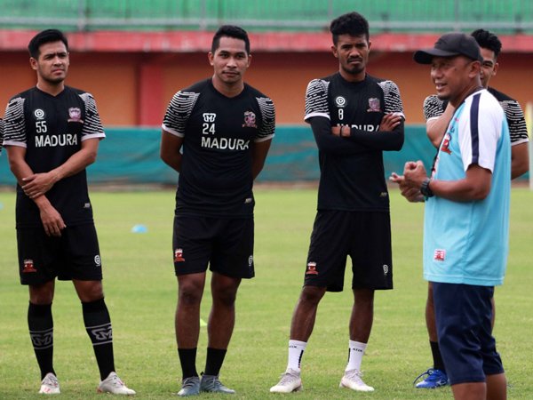 Madura United  Tingkatkan Latihan Pemain Antisipasi Liga 1 Digulirkan Kembali