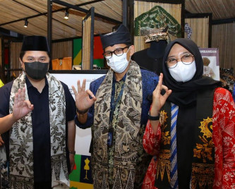 Ketika Erick Thohir bertemu Sandiaga Uno di Banyuwangi