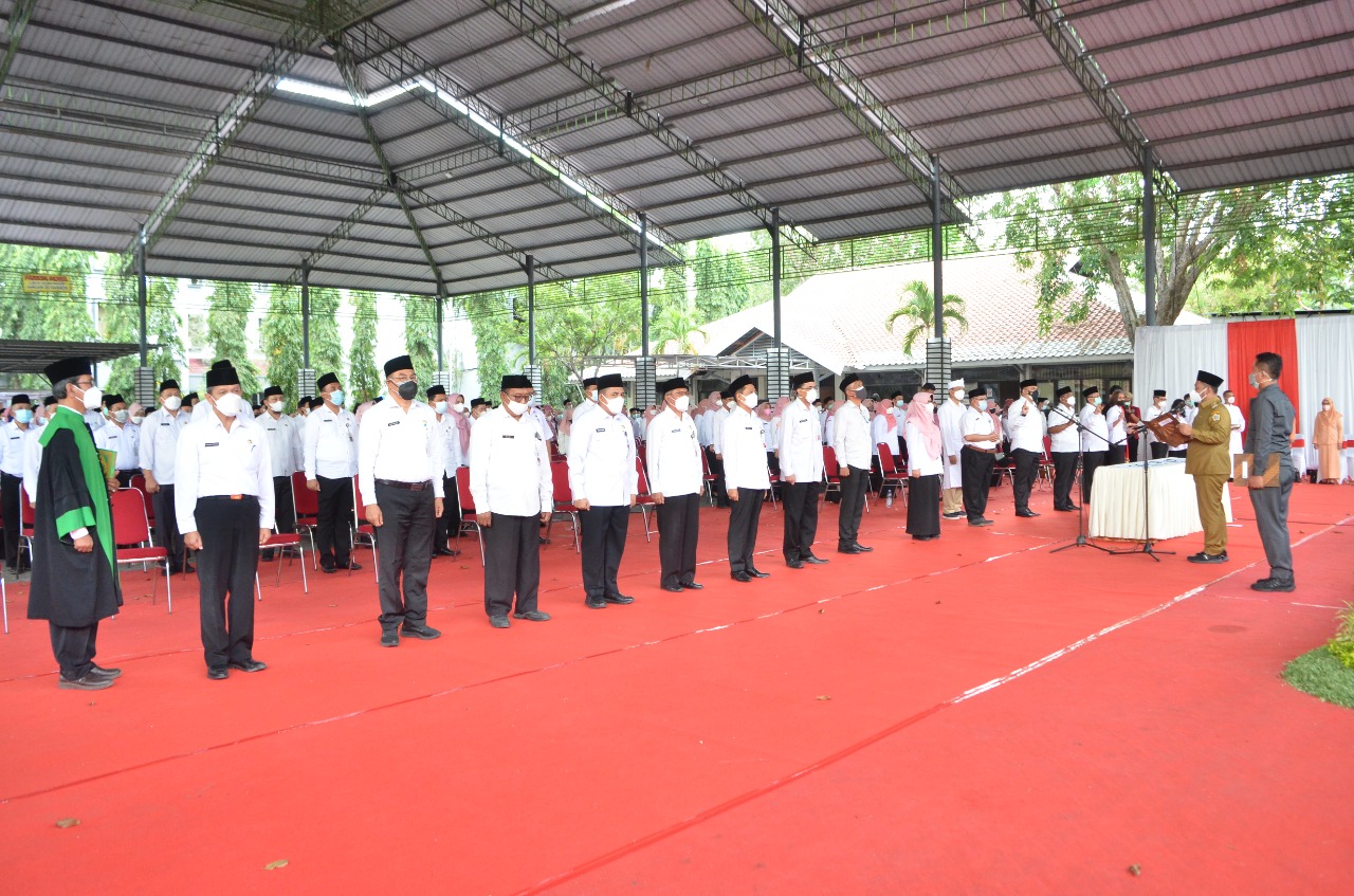 Bupati Gresik Melantik Pejabat yang Sudah Pensiun, Kepala Dinas Perikanan Bingung