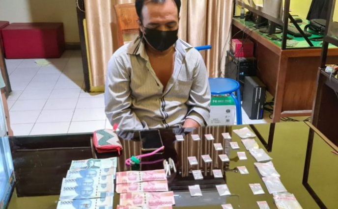 Satreskoba Polres Pasuruan Bekuk Pengedar Lekok