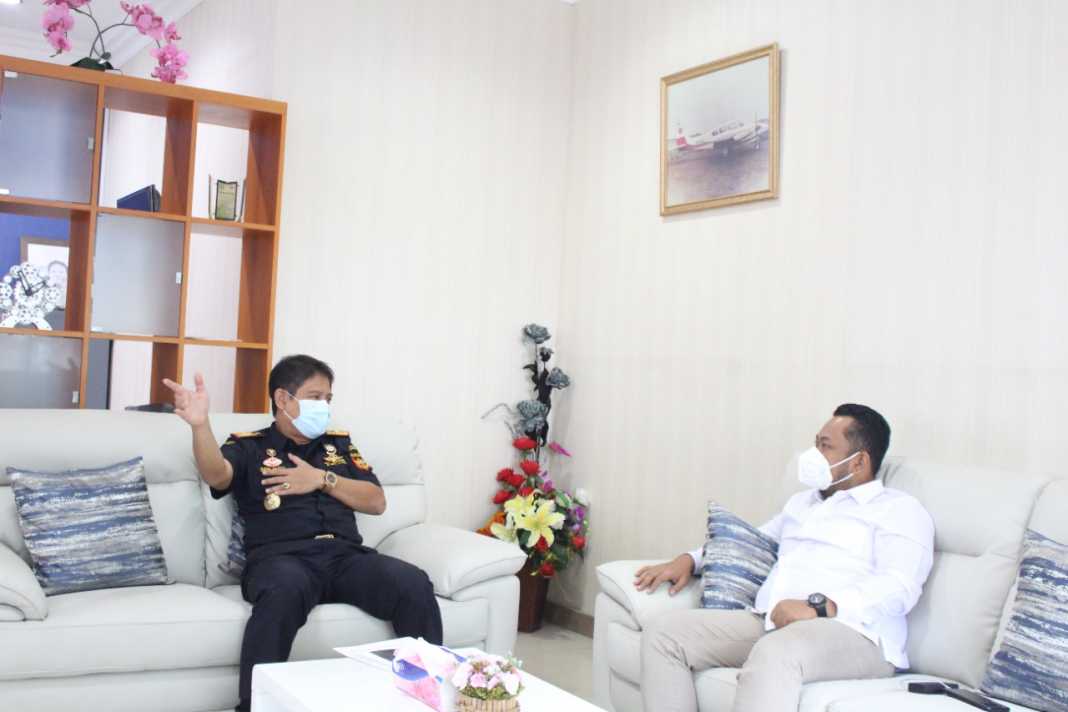 Bersama Bea Cukai, Bupati Gresik Sepakat Bina UMKM Gresik Tembus Pasar Luar Negeri
