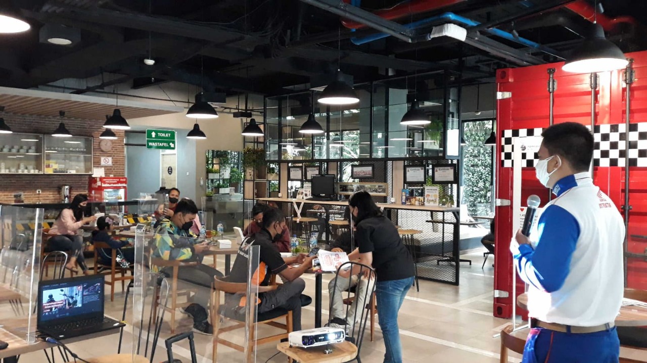 Bahas Agenda Tahunan, Komunitas CB Verza Malang Kopdar di MPM Cafe Riders