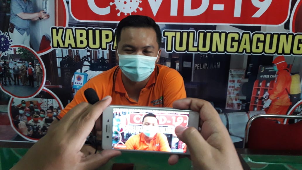 Bioskop Golden Tulungagung Screening Pengunjung dengan Aplikasi Peduli Lindungi
